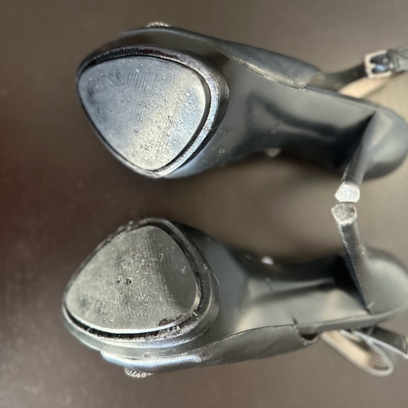 Guess Black Leather Slingback Platform Sandals Heels Silver Chain Detail - Picture 8 of 8